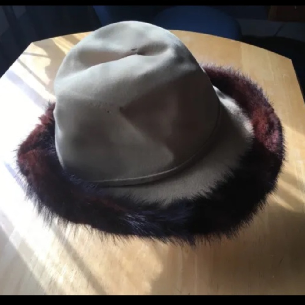 Vintage Brown EXCELLO Fur Trim Hat Wool Designed By Fabiani NY & Rome Cap